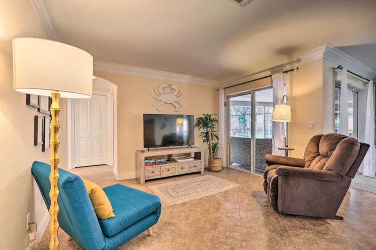 Private Pool + Covered Patio: Cape Coral Haven!