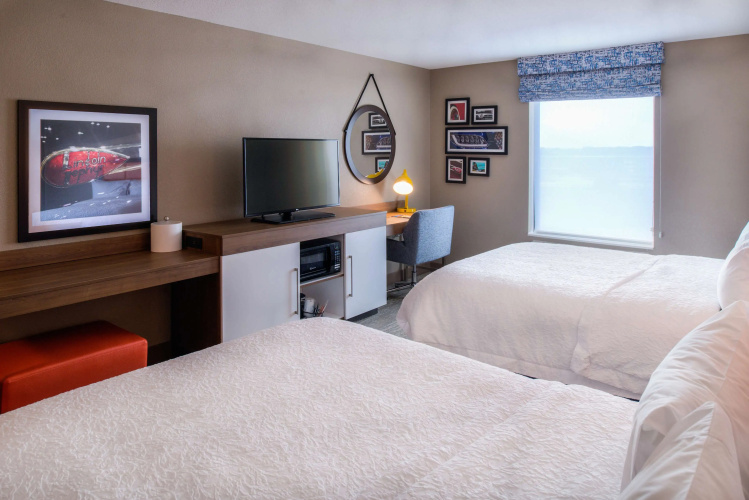 Hampton Inn & Suites Wixom