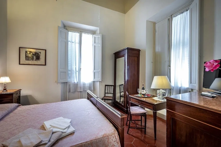 Superior Double room with balcony and with garden view