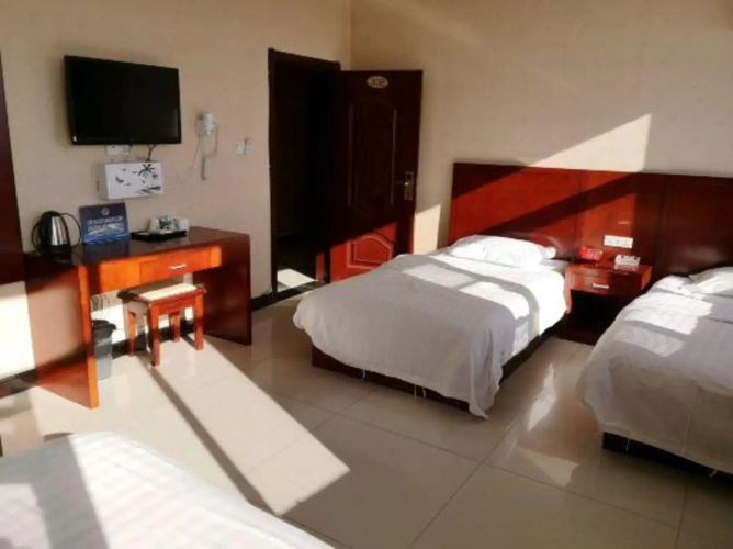 Jinpingguo Business Hotel