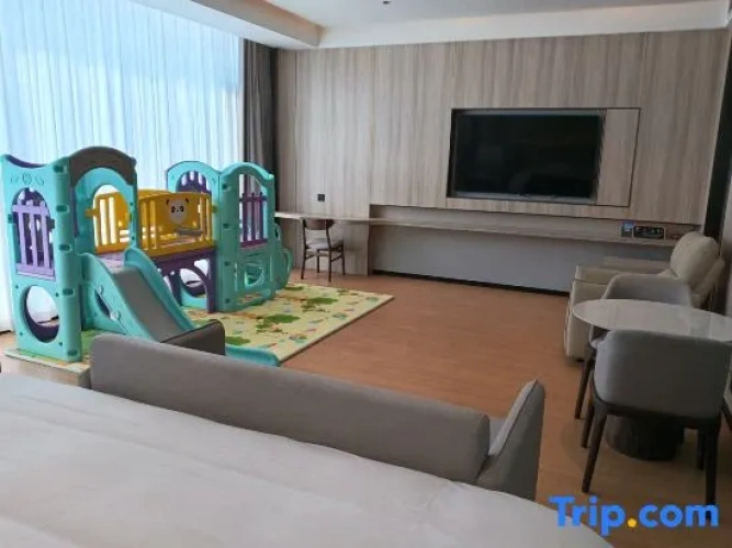 Standard Family room