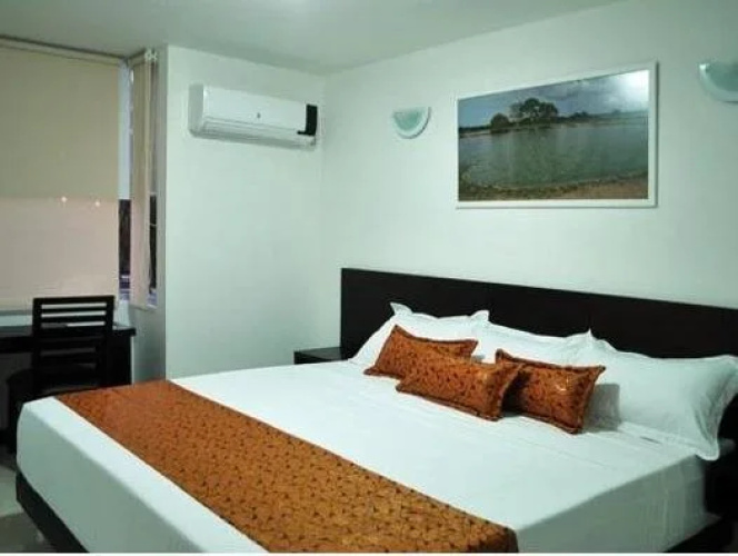 Iximena Plaza Hotel