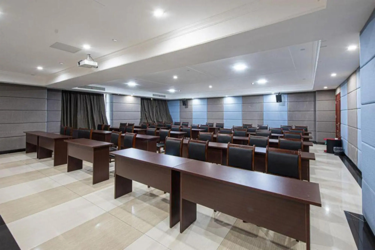 Hfye Business Hotel