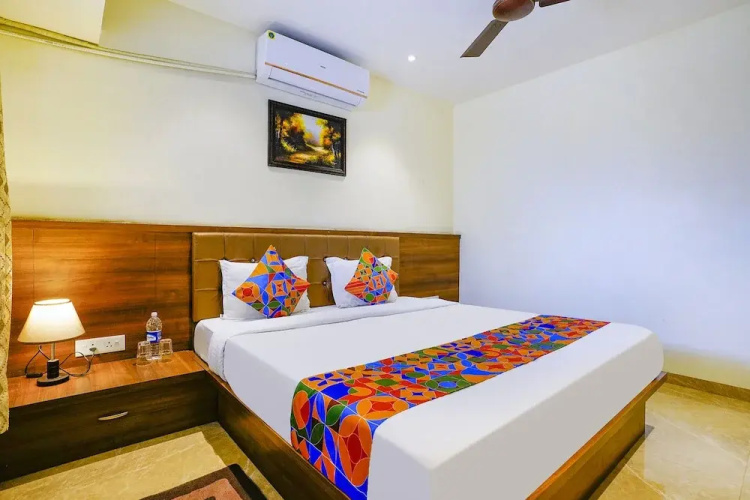 Fabhotel Prime Hangout