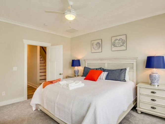 525 The Back Bay House