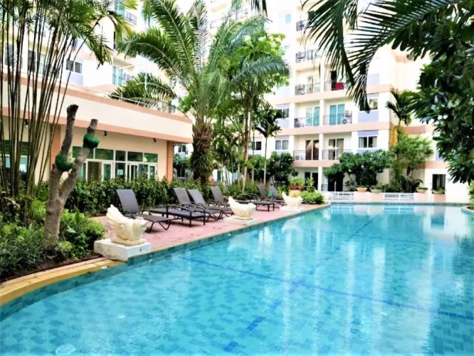 Apartment with balcony
