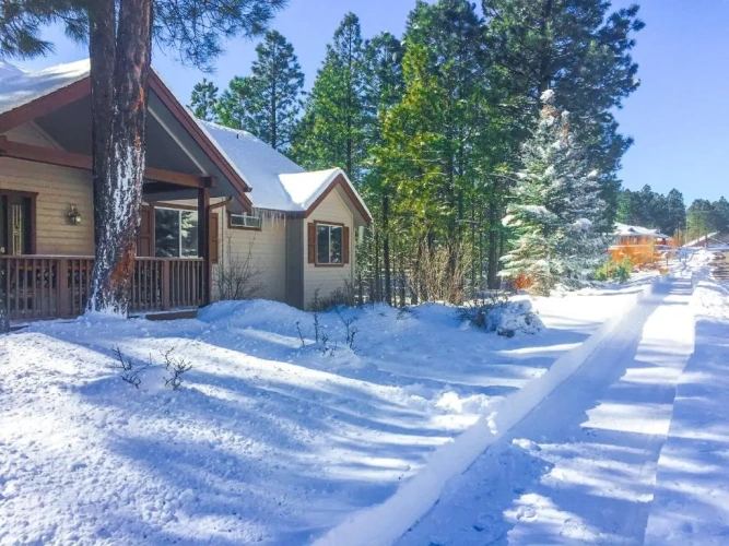 4 Bedrooms Cottage