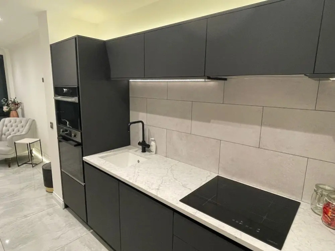 2bedroom Apartment With Steam Room