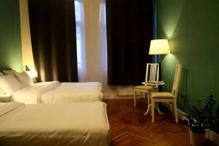 Blooms Boutique Hostel