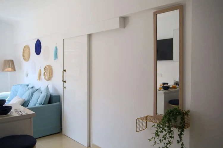 Phaedrus Living: Seaside Luxury Flat Lighthouse 68