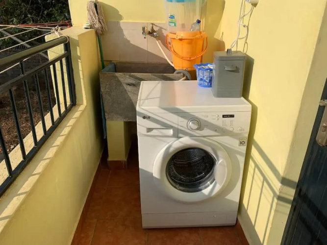 Cosy Westlands Apartment