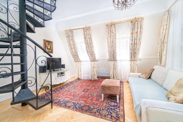 1 Bedroom Luxury Apartment with view