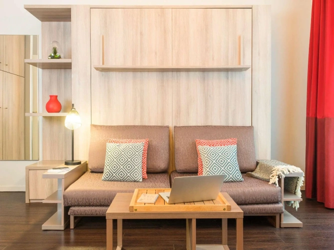 1 Bedroom Apartment