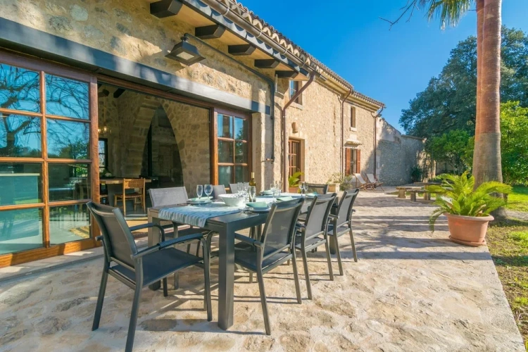 Villa