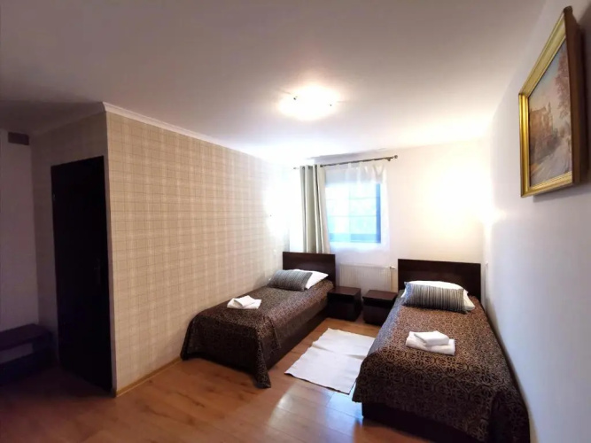 Dworek Złoty Róg Hotel i Restauracja