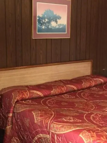 Plantation Motel