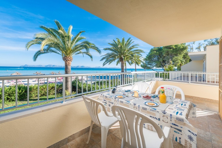 3 Bedrooms Double Apartment