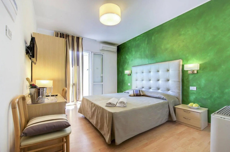 Hotel Alex