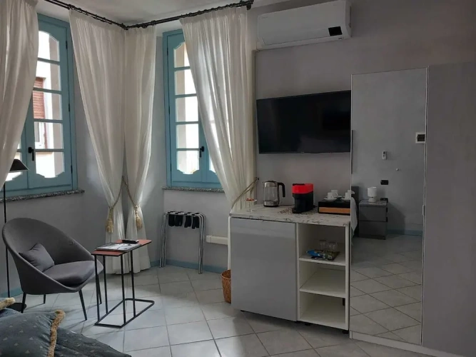 Classic Double room with city view