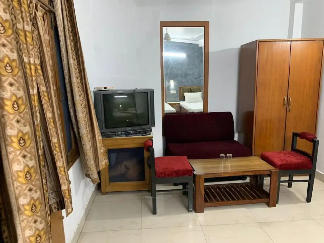 Hotel Raman's
