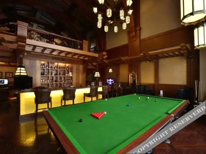 Red Flag Valley Golf Hotel