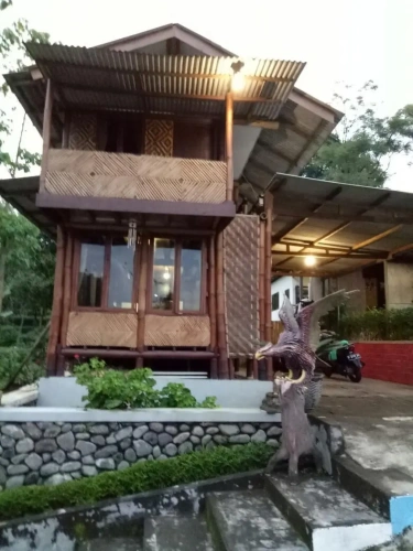 3 Bedrooms Family Villa