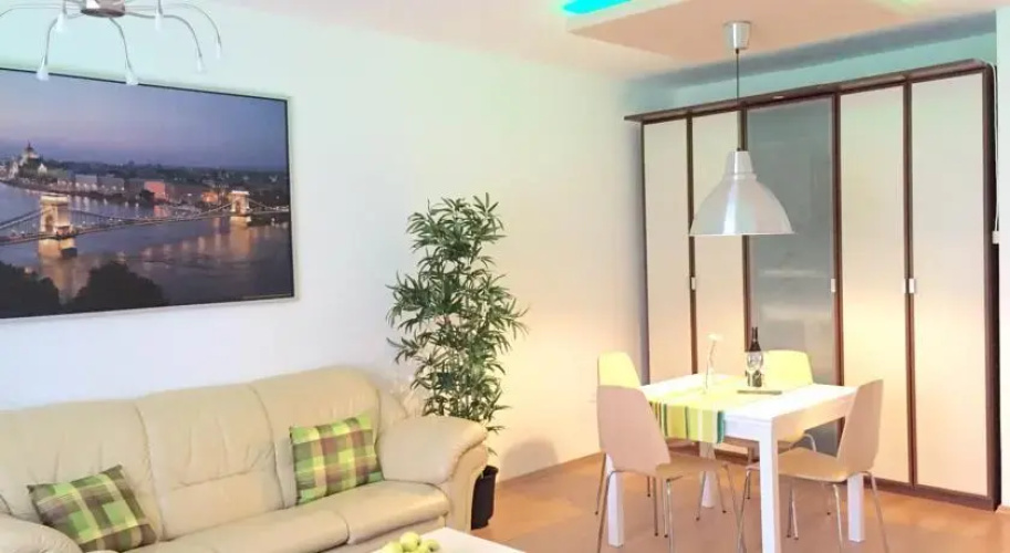 Semiramis Apartment