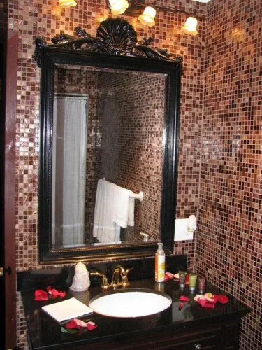Royalton Suites