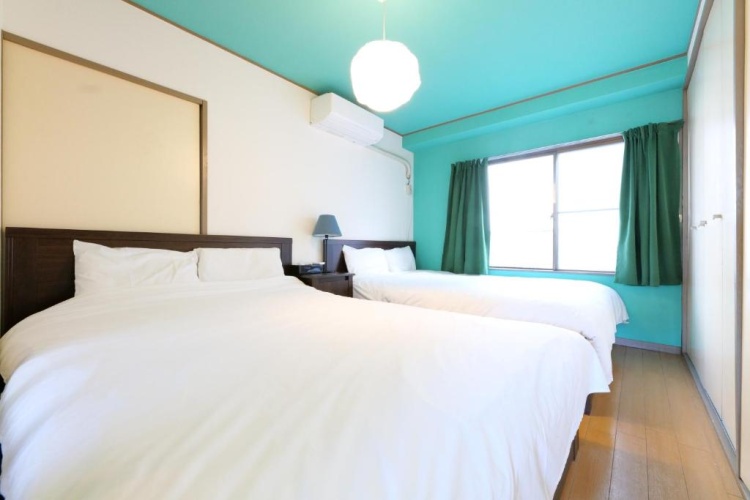 2 Bedrooms Apartment