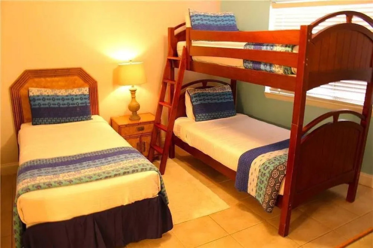 423 Mainsail - 2 Br Condo