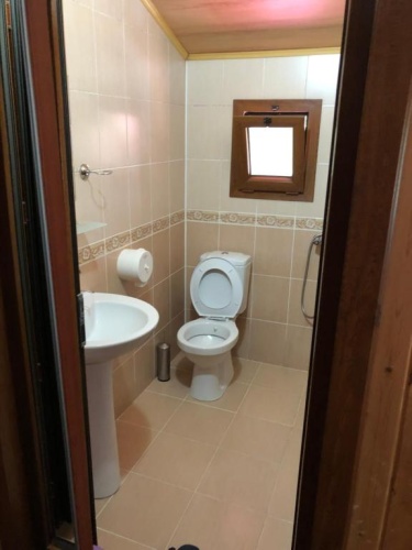 Standard Twin room with mountain view