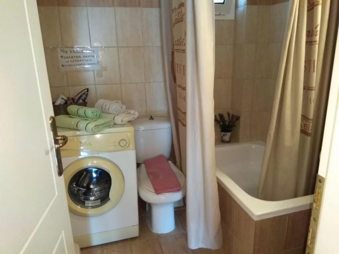 Peramos Apartments