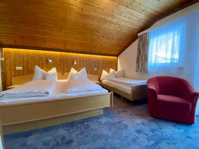 1 Bedroom Superior Apartment with balcony