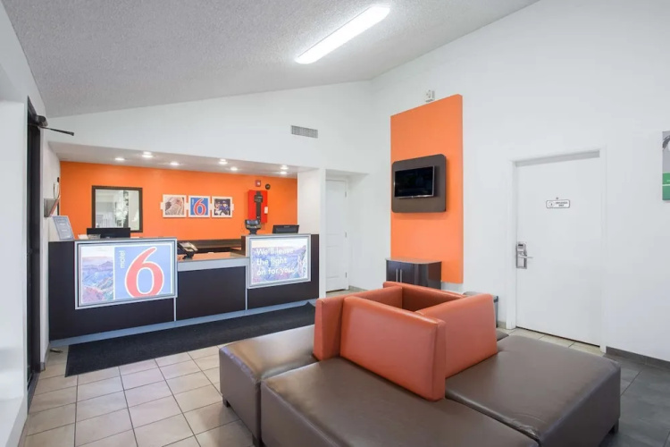 Motel 6 Kingman West
