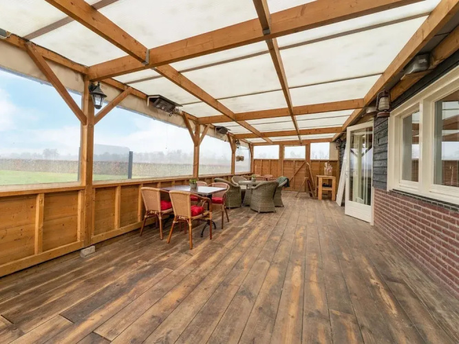 Comfortable Holiday Home With Garden