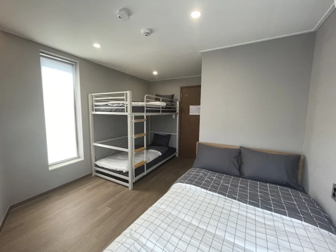 Economy Quadruple room