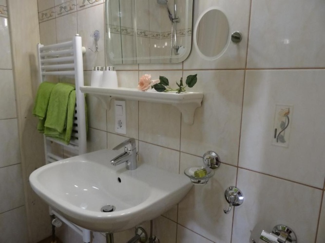 2 Bedrooms Double Apartment