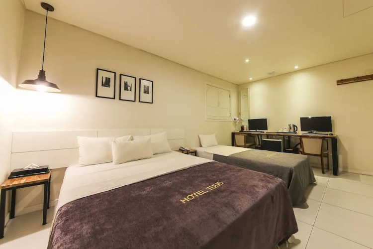 Hotel Tuus