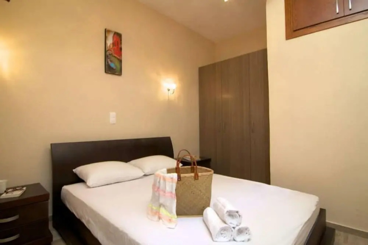 Asikiko Suites