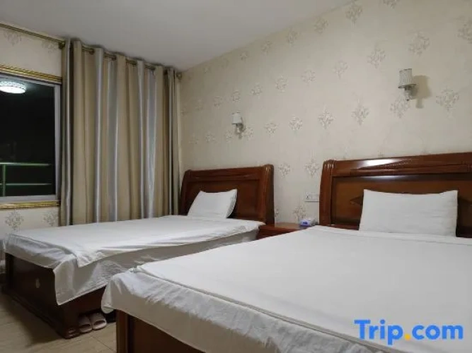 4 Bedrooms Suite