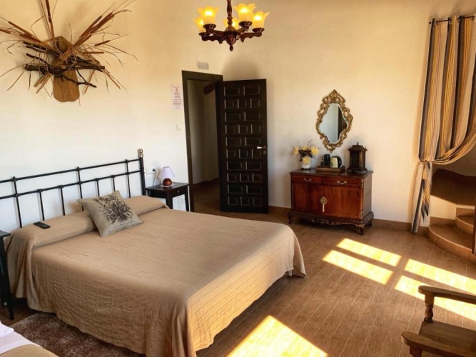 Standard Triple room with balcony