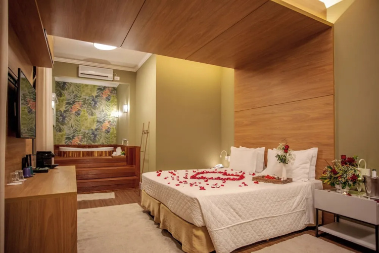 LS Hotel