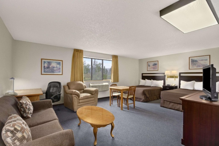 Double Suite