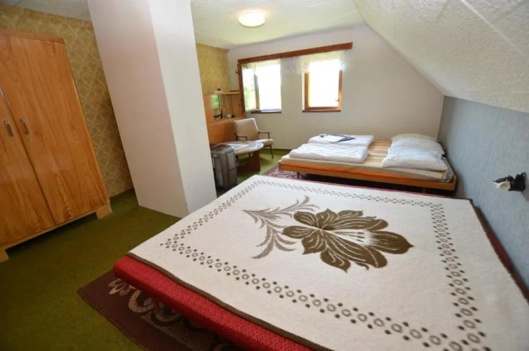 Mountain Chalet Hoja 1