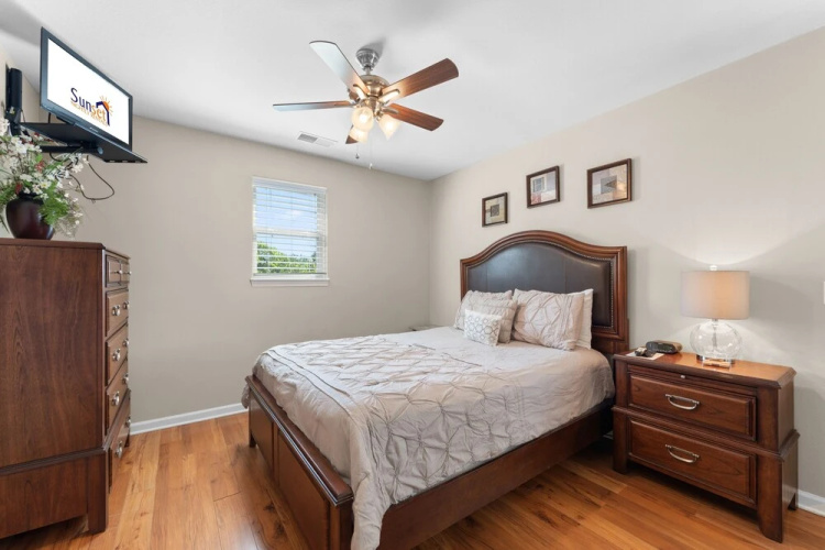 Heavenly Hideaway 2 Bedroom Condo by RedAwning