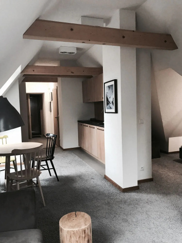 Monte House Apartments