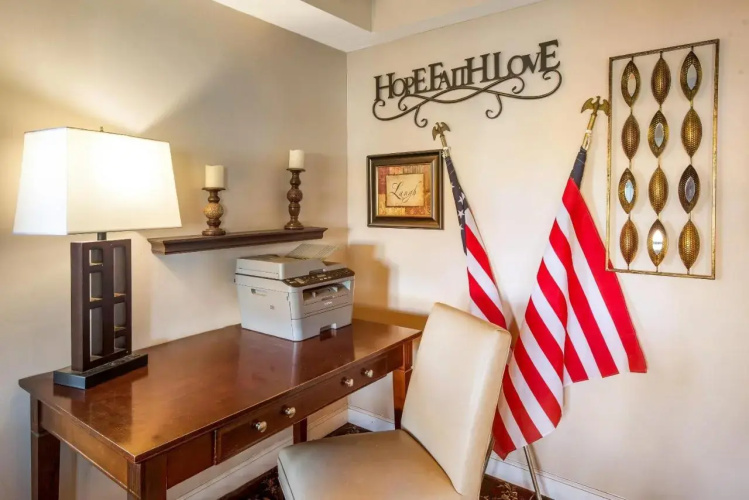 Best Western Cincinnati West Inn & Suite