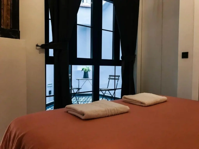 2 Bedrooms Apartment