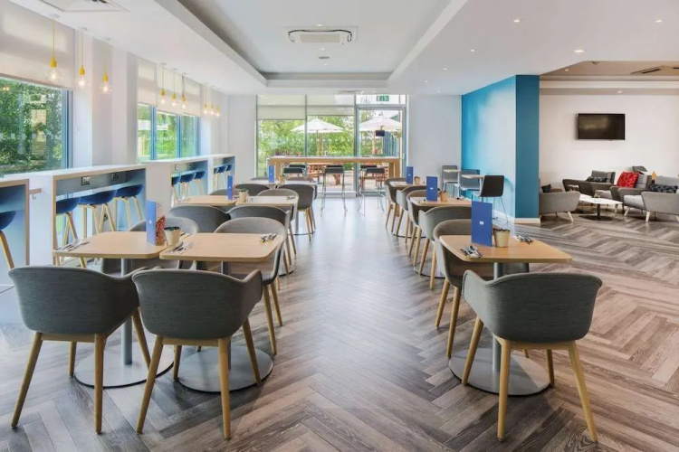 Holiday Inn Express Doncaster photo 18
