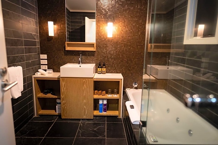 Standard Chalet